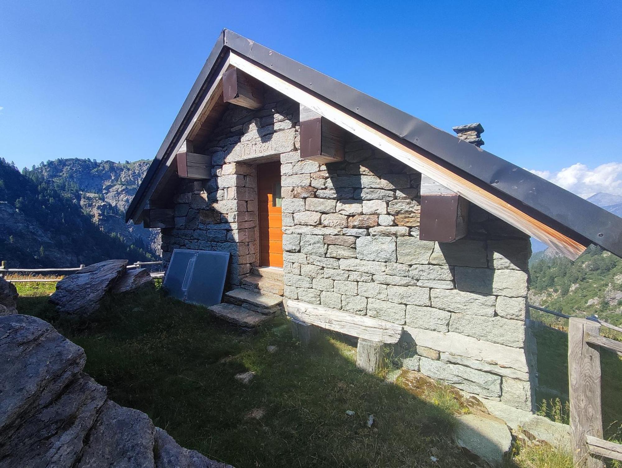 Rifugio Alpe Bonze Villa Donnaz Eksteriør bilde